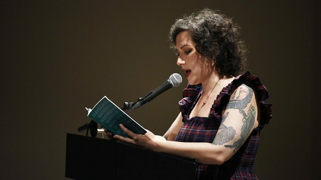 Laura reading work